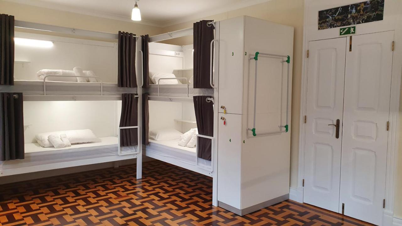 Bruma Hostel Ponta Delgada Eksteriør bilde